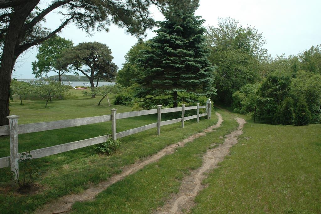 PATH TO THE PRIVATE BEACH