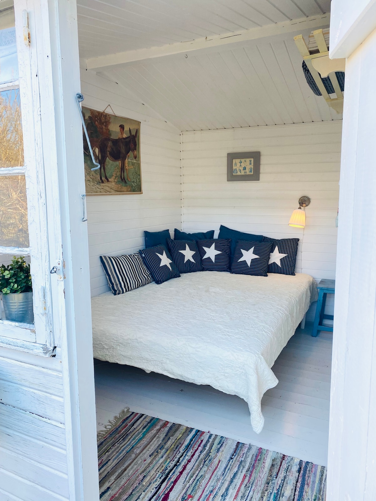 Annexe
Le lit mesure 140 x 200 cm