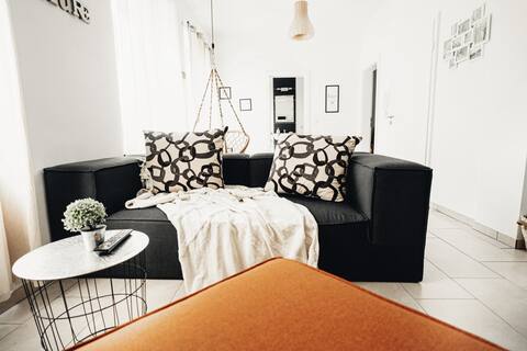 Holiday Home "Leonie"La vie est belle