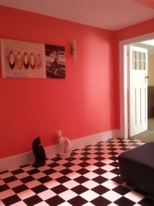 Large internal entrance foyer