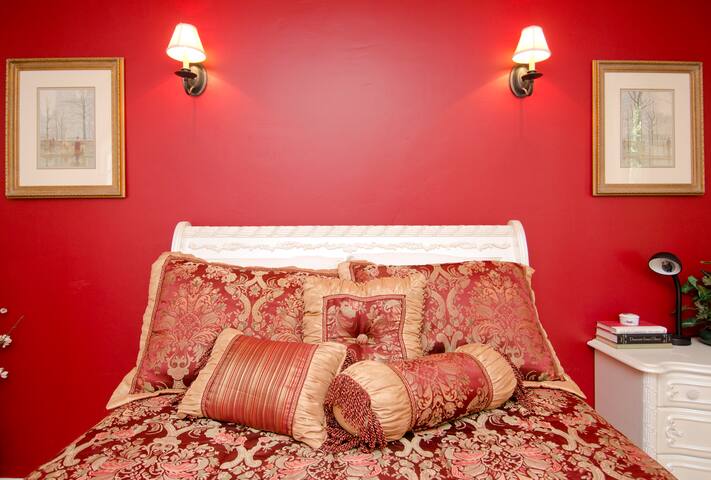 Chi Home gallery image 5