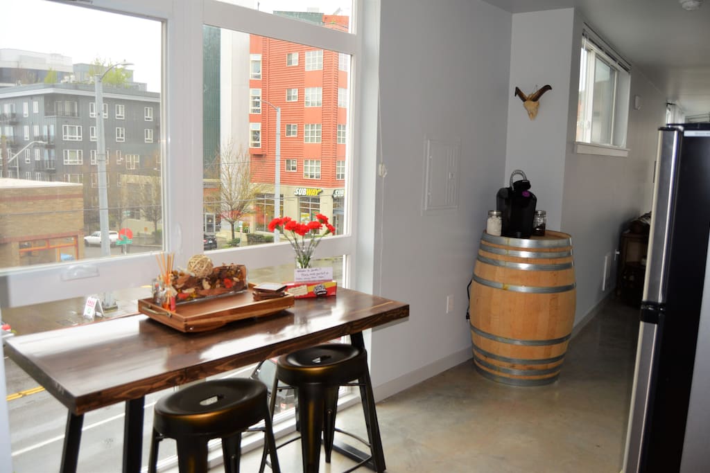 Dining for 2 overlooking the bustling city!