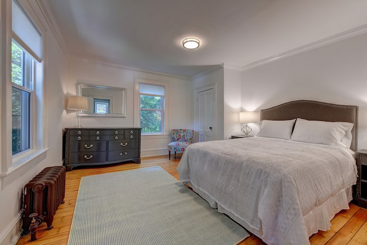 Relish in our queen-size bedroom, with ample room to unwind and a convenient chest of drawers for your storage needs. This well-appointed room is equipped with reliable A/C and heating to ensure the perfect temperature for your comfort/relaxation.