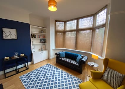 Beautiful modern ground floor apartment - Chester