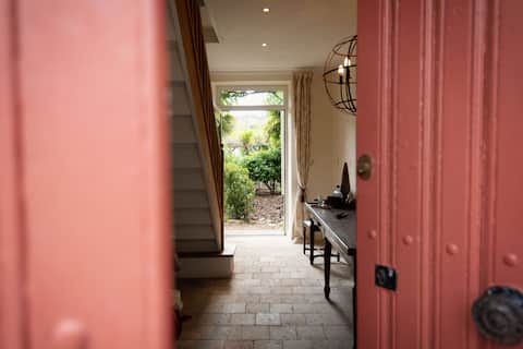 Renovated river home in the heart of Montmorillon