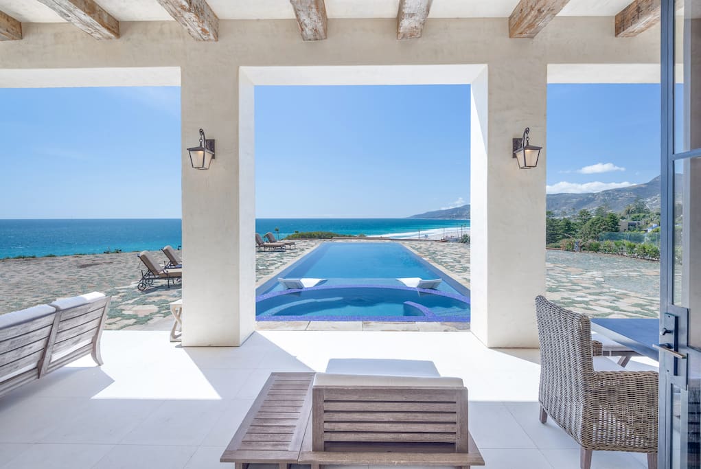 Malibu White Water View