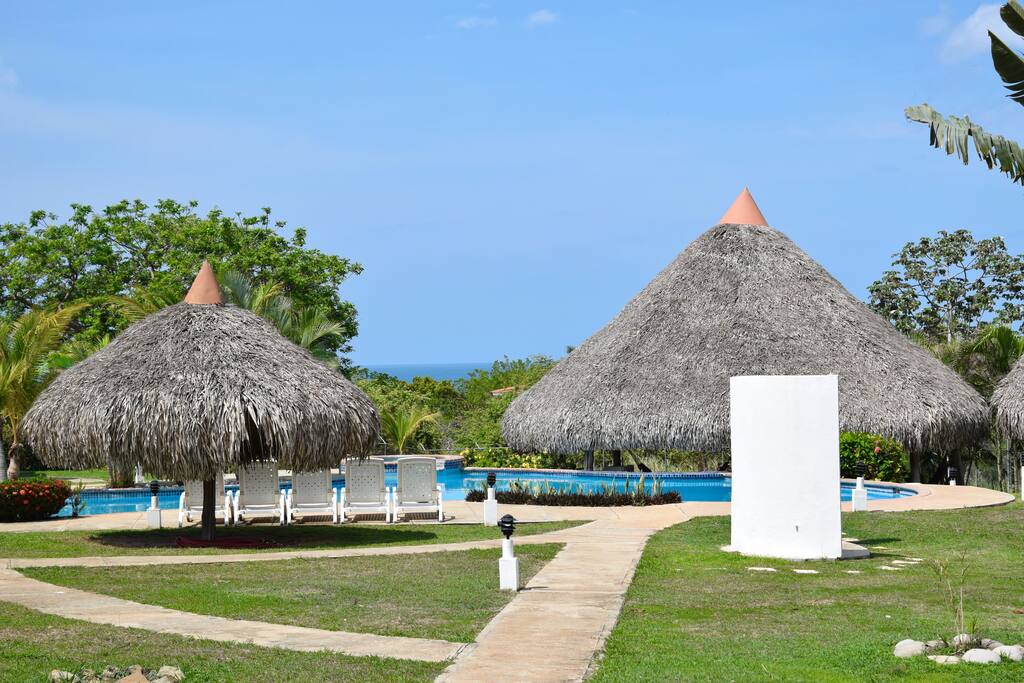 Awesome Beach Home with Swim up Bar. Houses for Rent in San Carlos