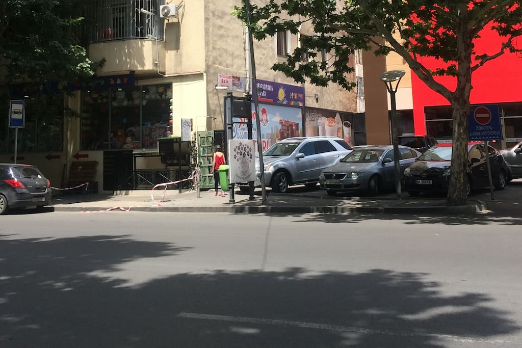 вид с улицы