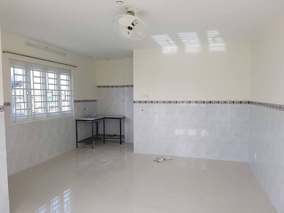 2-side view 28 sqm room.
