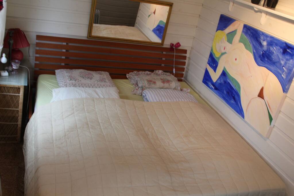 Room with own entrance