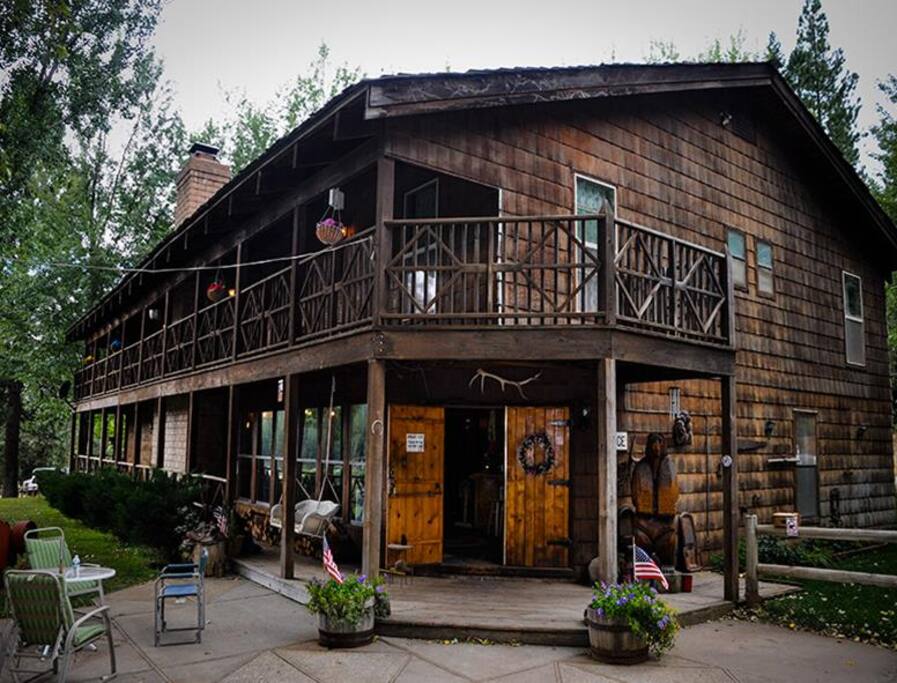 Greenhorn Lodge