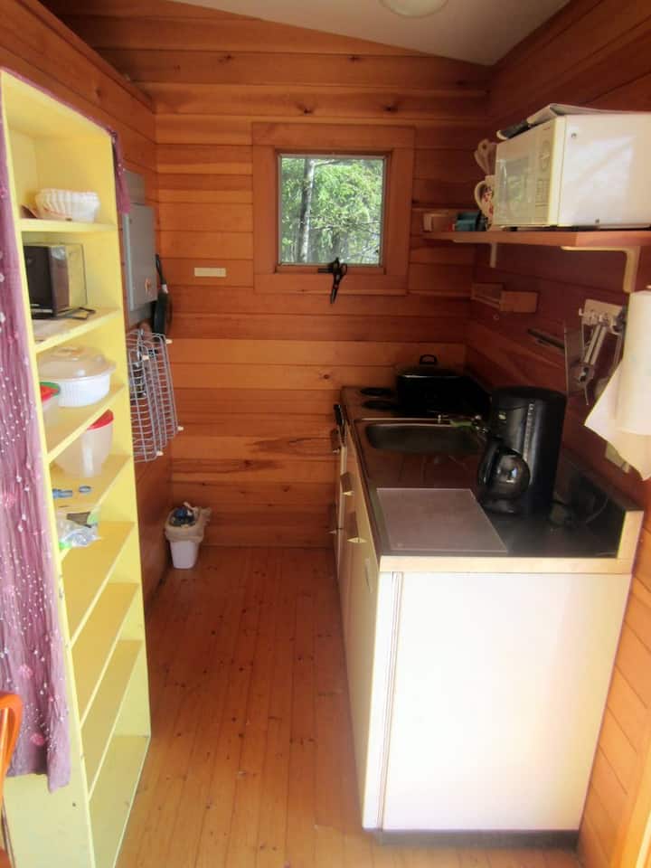 The Sunrise Cabin Cabins for Rent in Burlington, Vermont, United