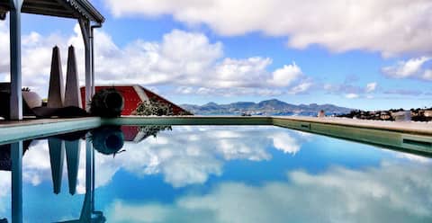 Prestige FdF studio, private pool