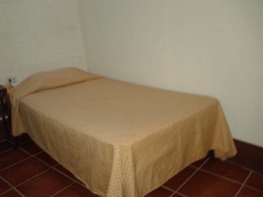 cama unipersonal