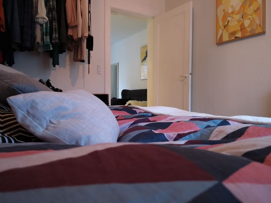 A big and comfortable queen size palettes bed provides a great nights sleep.