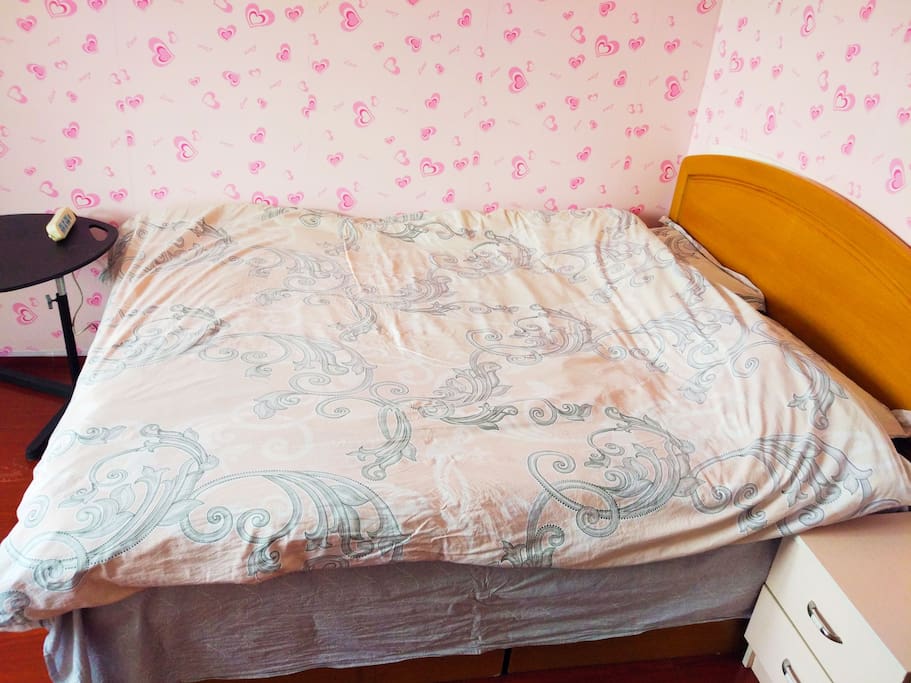 18sqm room with big bed