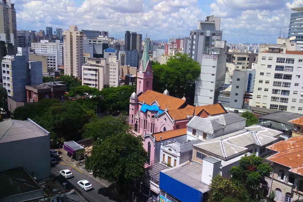 Vista a direita da janela