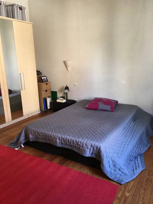 Chambre 1 avec lit pour deux personnes