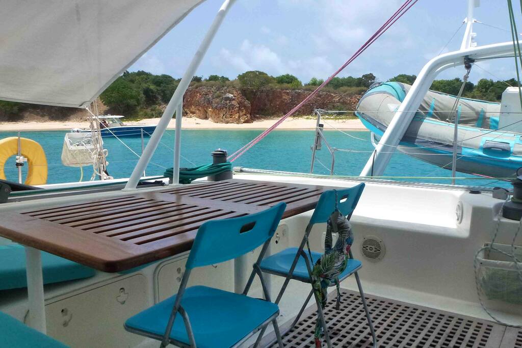 le cockpit pour prendre vos repas à l'ombre