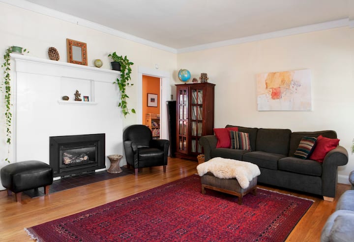 Lovely 2 Plus Br Home W/garden - Oakland