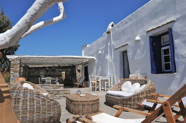 Paros-Greece : Large cycladic house