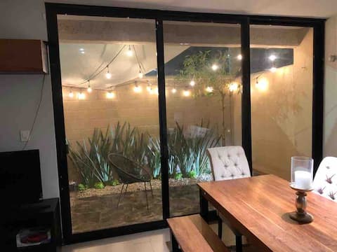 Beautiful residence in industrial area. We invoice.