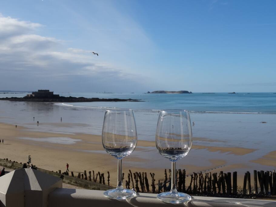 Balcon vue sur mer - Sillon