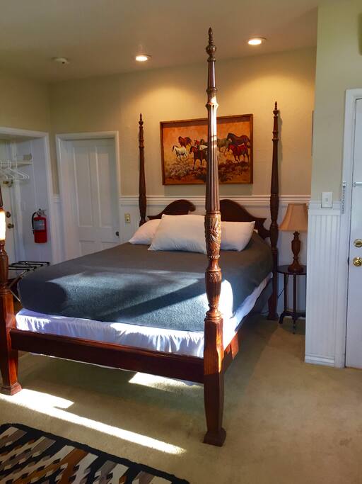 Queen bed