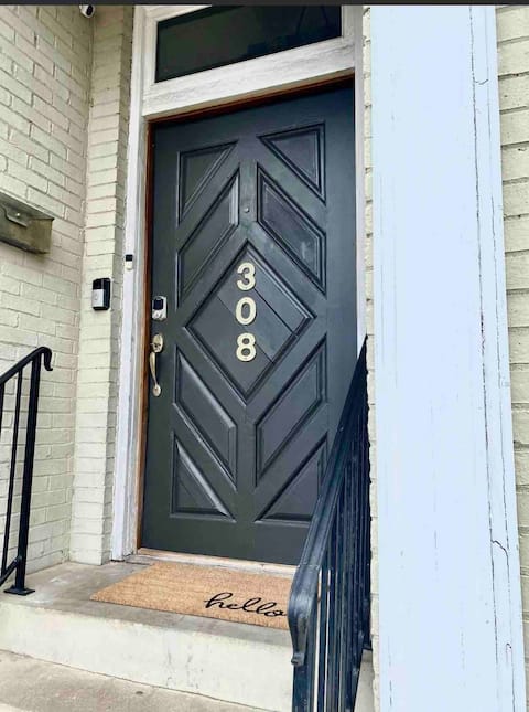 Montgomery's Cozy Cultural Hub downtown walkable