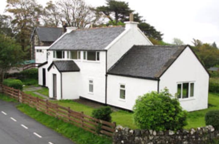 Beautiful Cottage In Kilchoan Cottages For Rent In Kilchoan