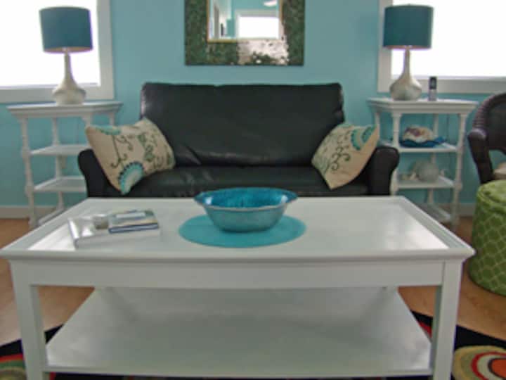 Sea Glass Apartment in Lincolnville - Apartments for Rent in