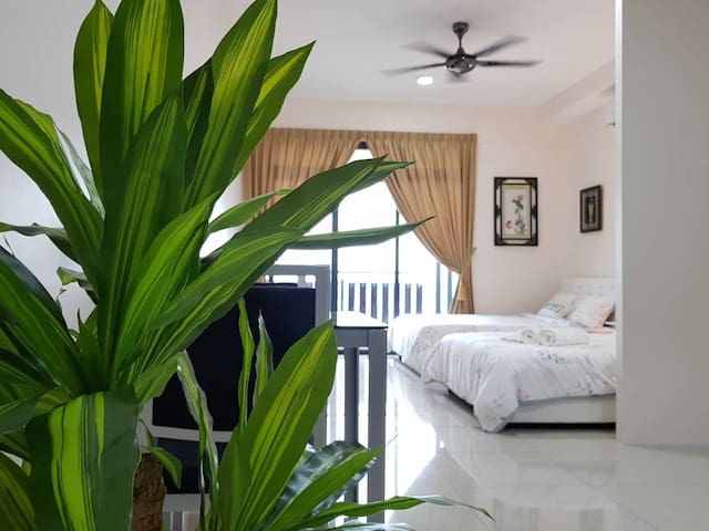 Kisssimon U Home @ D'Secret Garden Kempas Indah