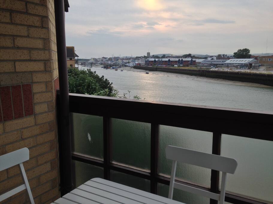 Enjoy your breakfast on the balcony with far reaching river views.