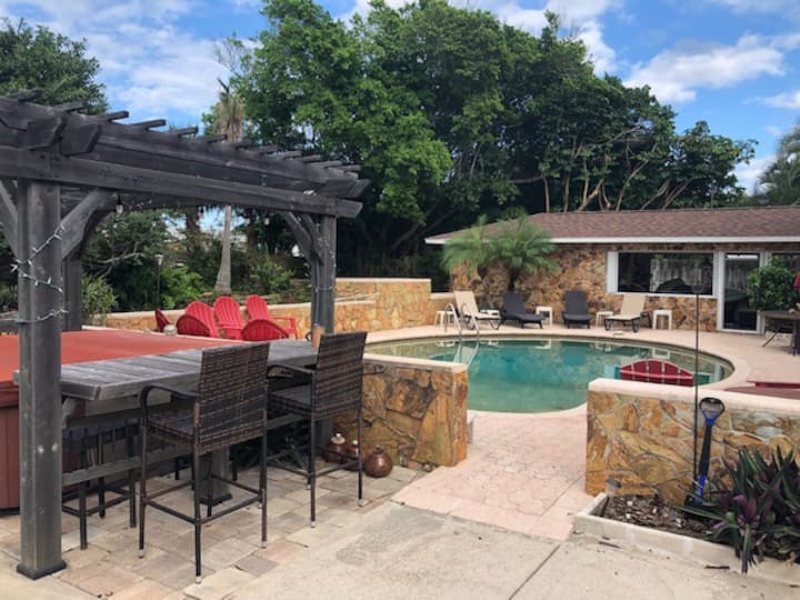 Melbourne Beach House private pool, walk to beach Houses for Rent in Melbourne Beach, Florida