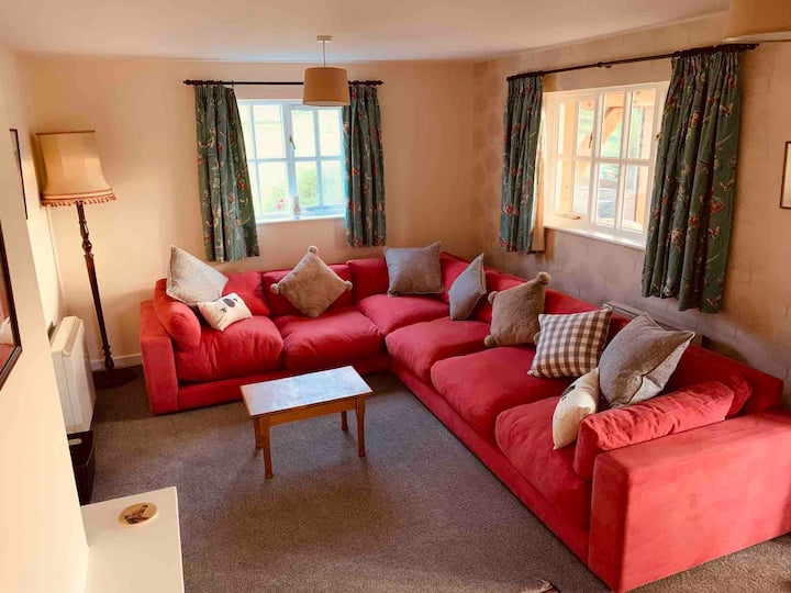 Cosy Cottage In Rural Setting With Large Garden - Hereford