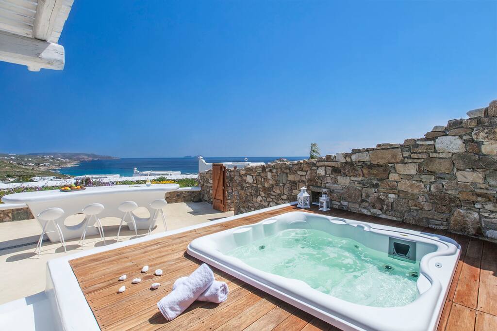 Pool&View