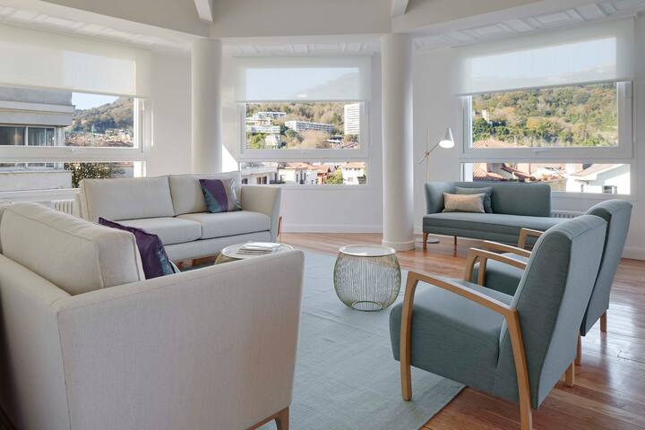 Mayflower by FeelFree Rentals gallery image 5