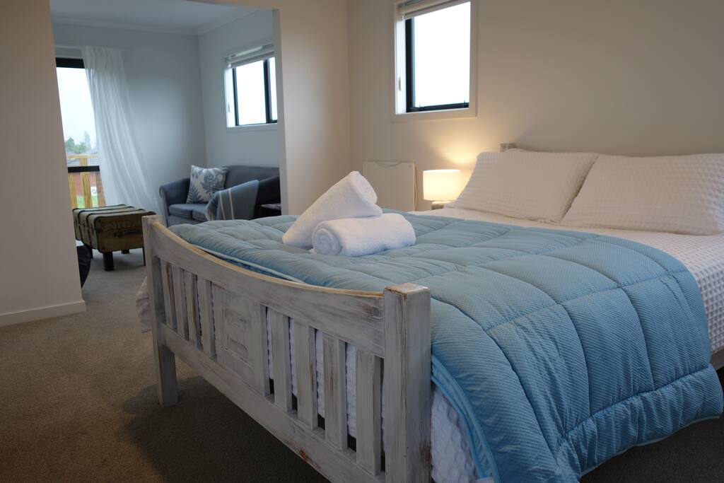 Master Bedroom & Ensuite