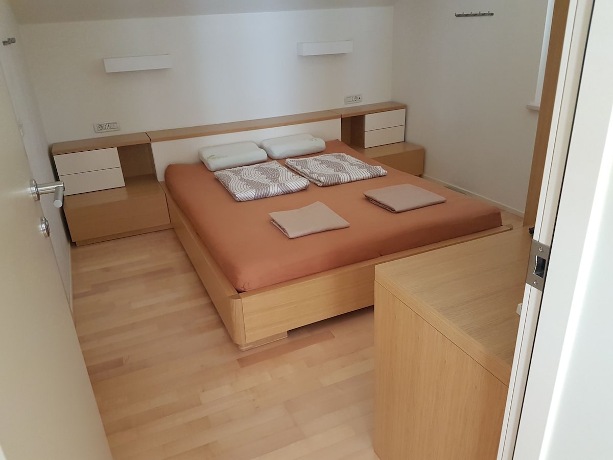 Chumba cha kulala cha 1, kilichoandaliwa kikamilifu