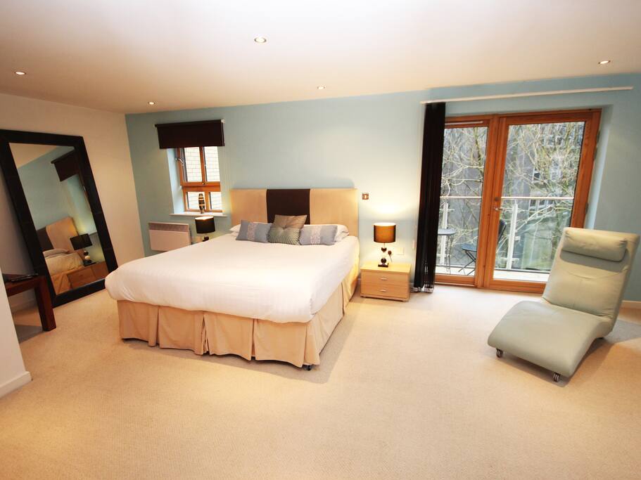 Guest room