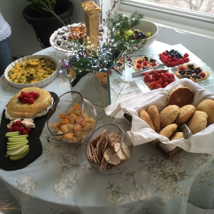 Brunch anyone ?