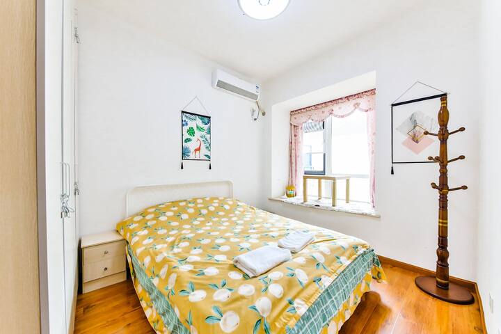 高新区高档小区套2 环境一流高端物业车库直达电梯自驾游首选全新高档床垫高档床品 Condominiums For Rent In Chengdu Sichuan China