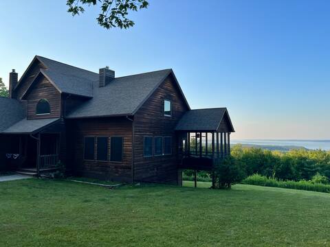 Quiet Adirondack Retreat with MASSIVE Views