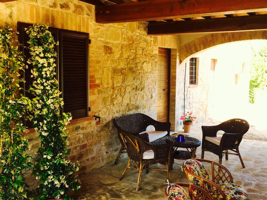 Patio esterno ingresso camera Don Ferdinando