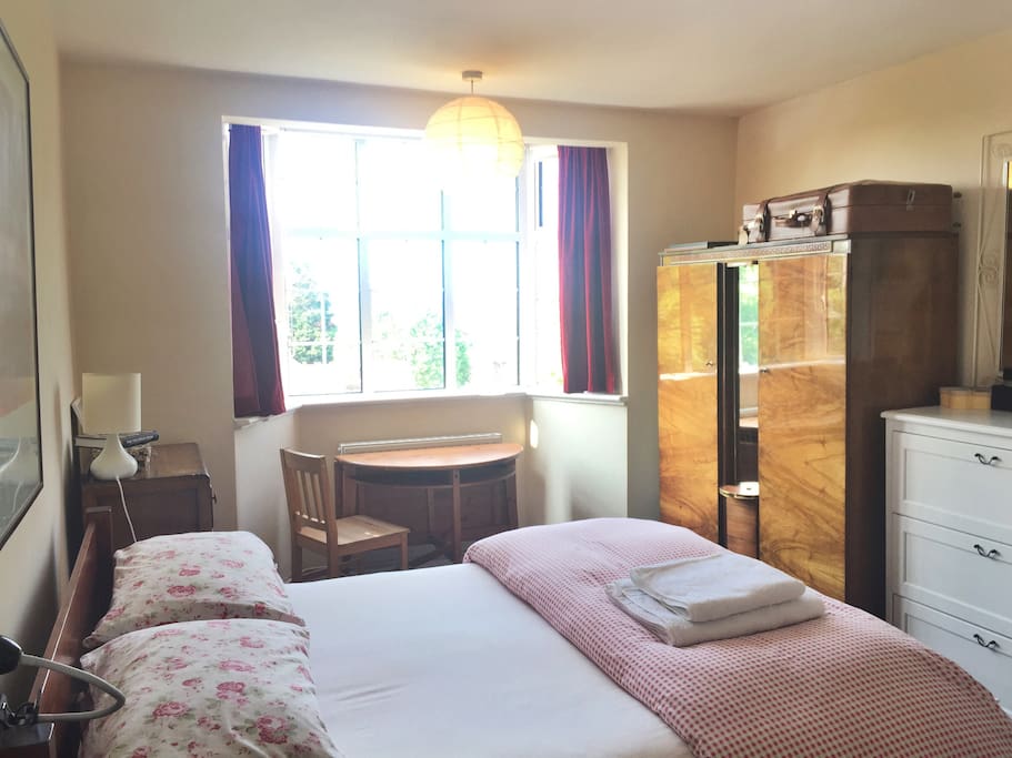 large, bright double room with desk space