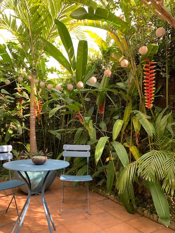 Private room with 1 bedrooms in abidjan - Chambre privée dans une agréable maison