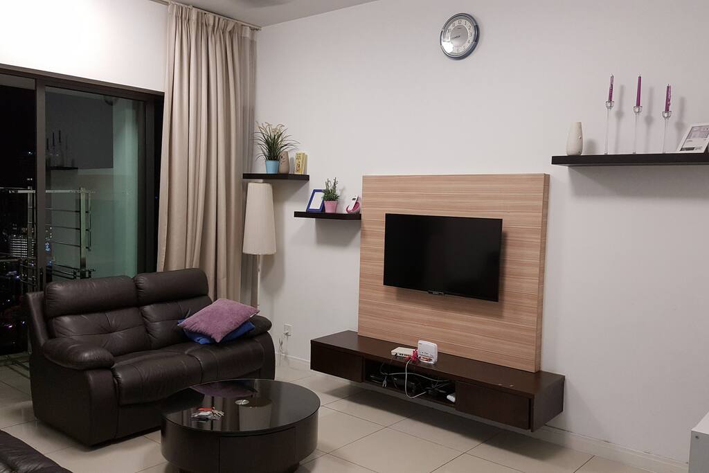 TV & sofa