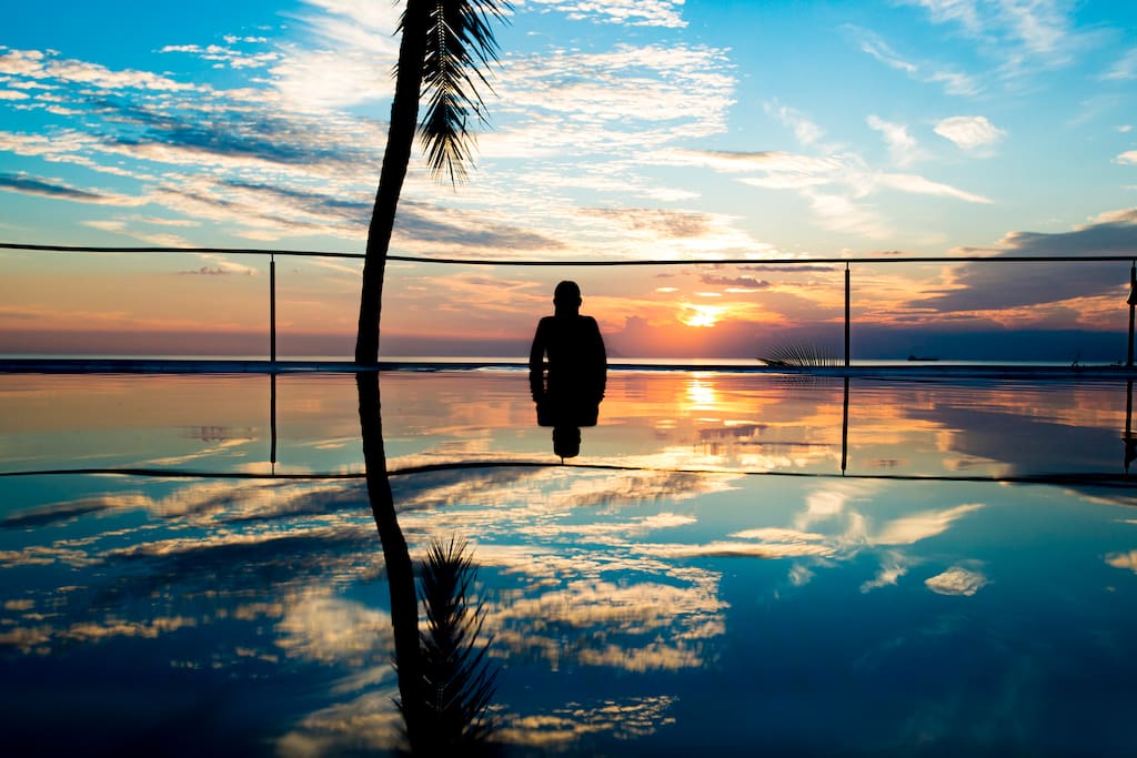 sunset at swimmig-pool