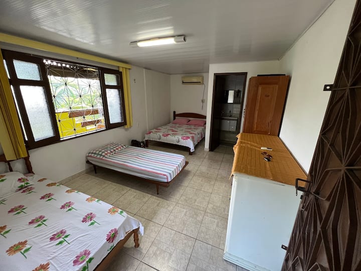 საძინებელი 1