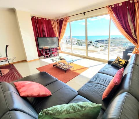 Popular Airbnb listing: PENTHOUSE WITH SEA VIEWS in Albufeira E Olhos De Água